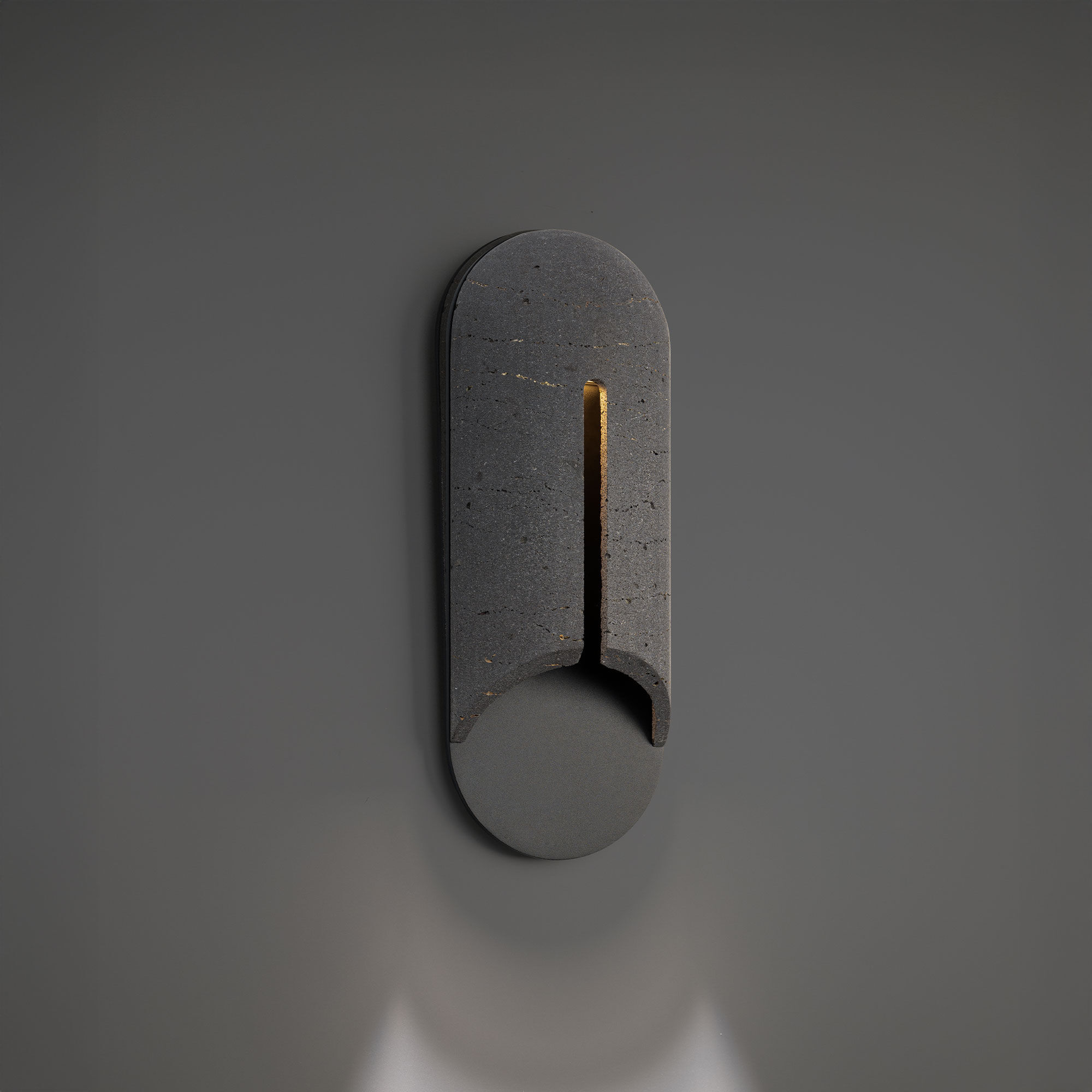 Clog LED 22 inch Bassalt Stone and Black Outdoor Wall Lighting in 4000K