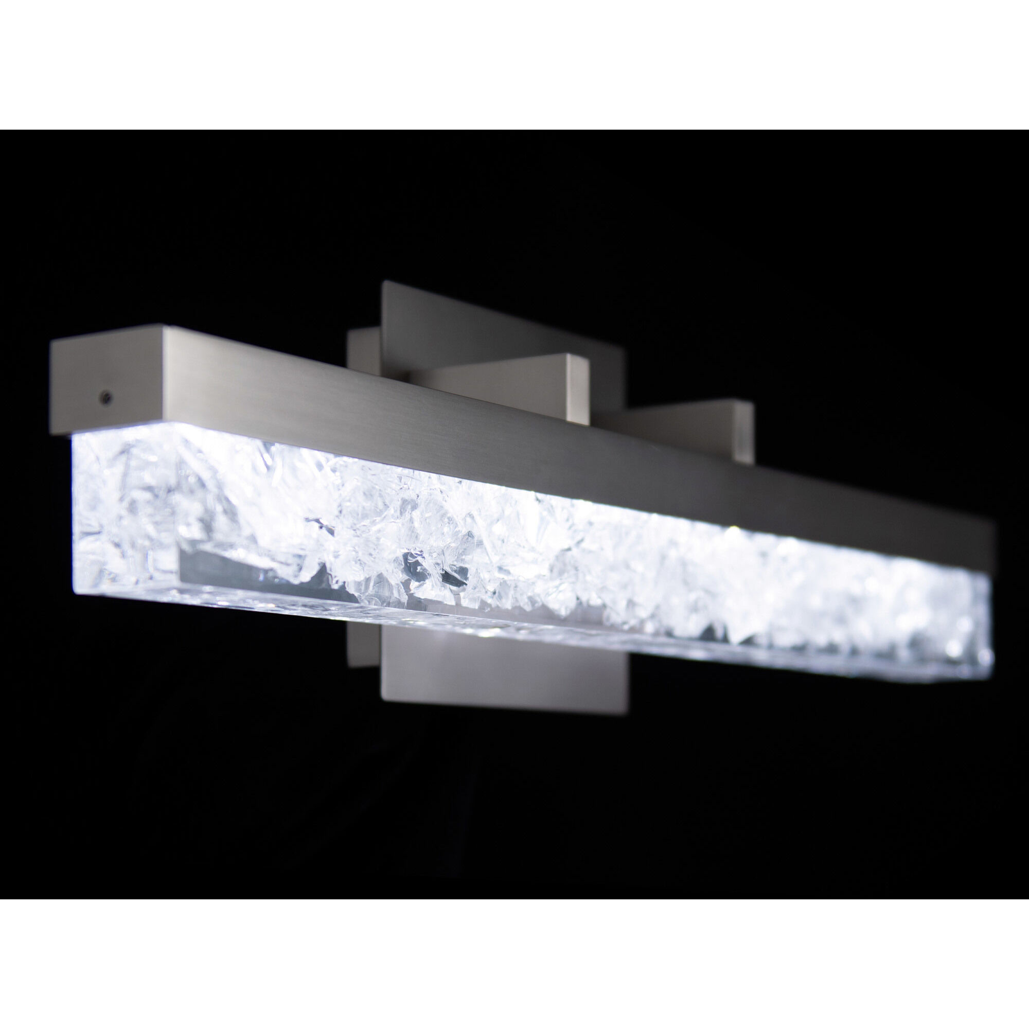 Minx LED 20.5 inch Brushed Nickel Bath Vanity & Wall Light in 21in.