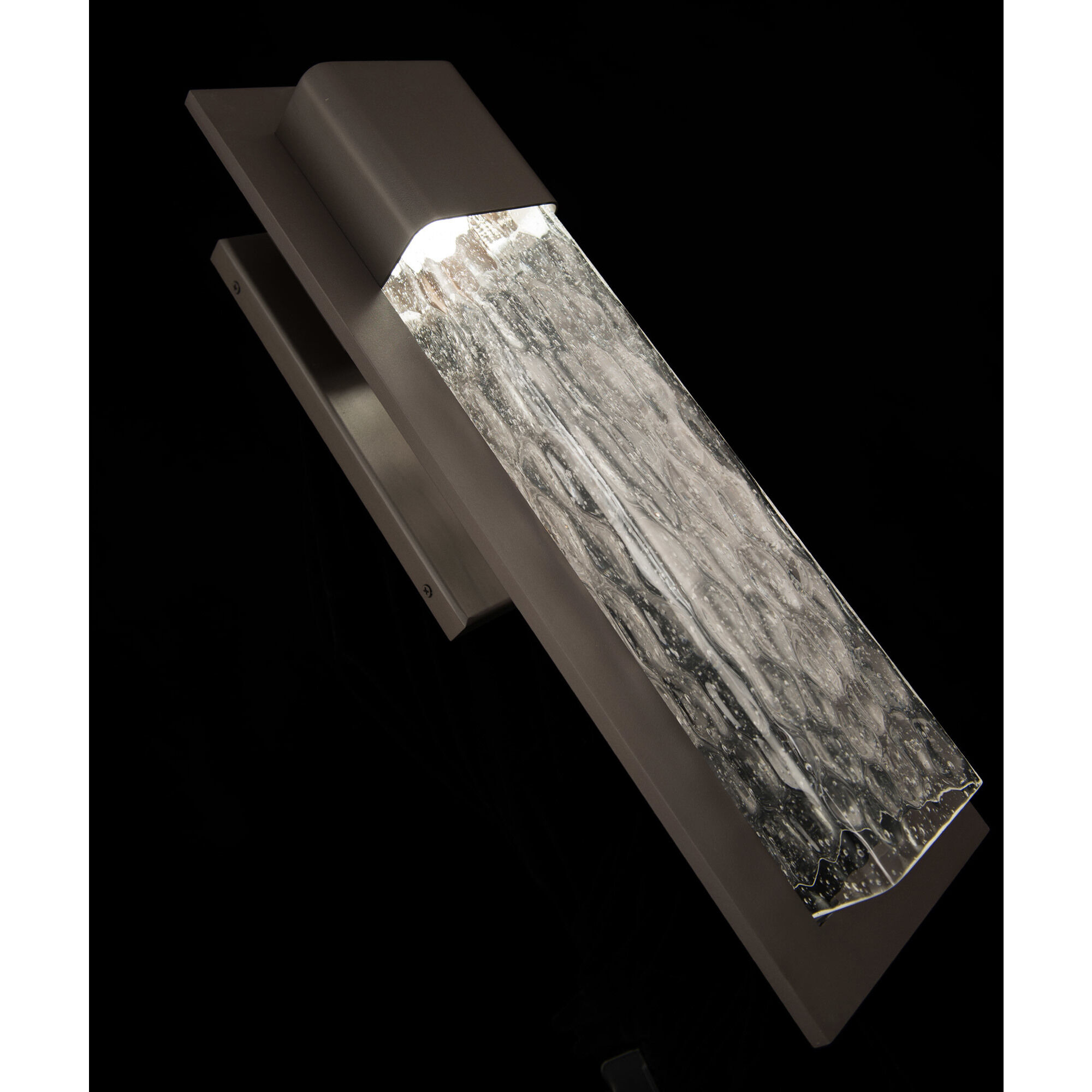 Mist LED 20 inch Bronze Outdoor Wall Light in 20in.