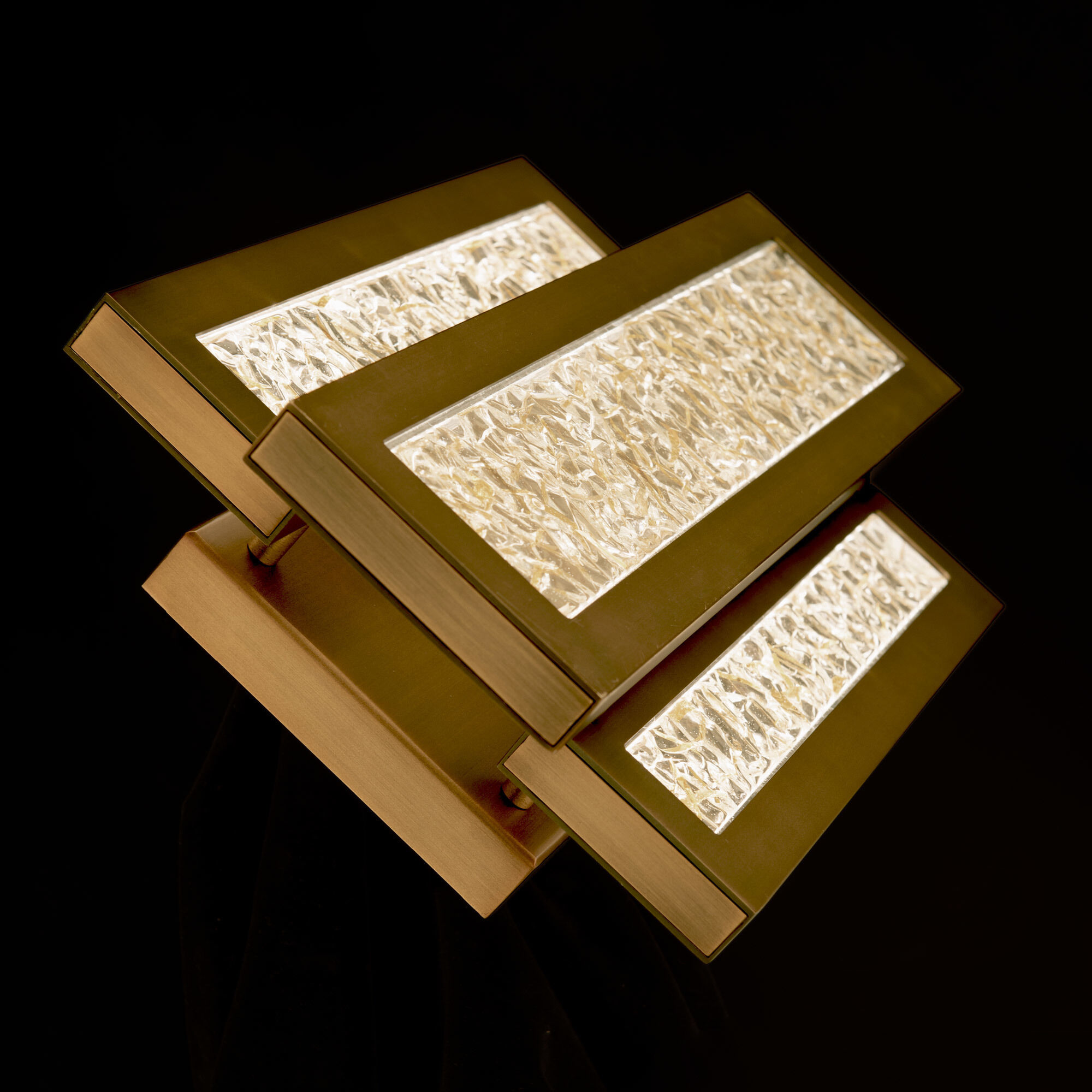 Fury Wall Sconce Wall Light